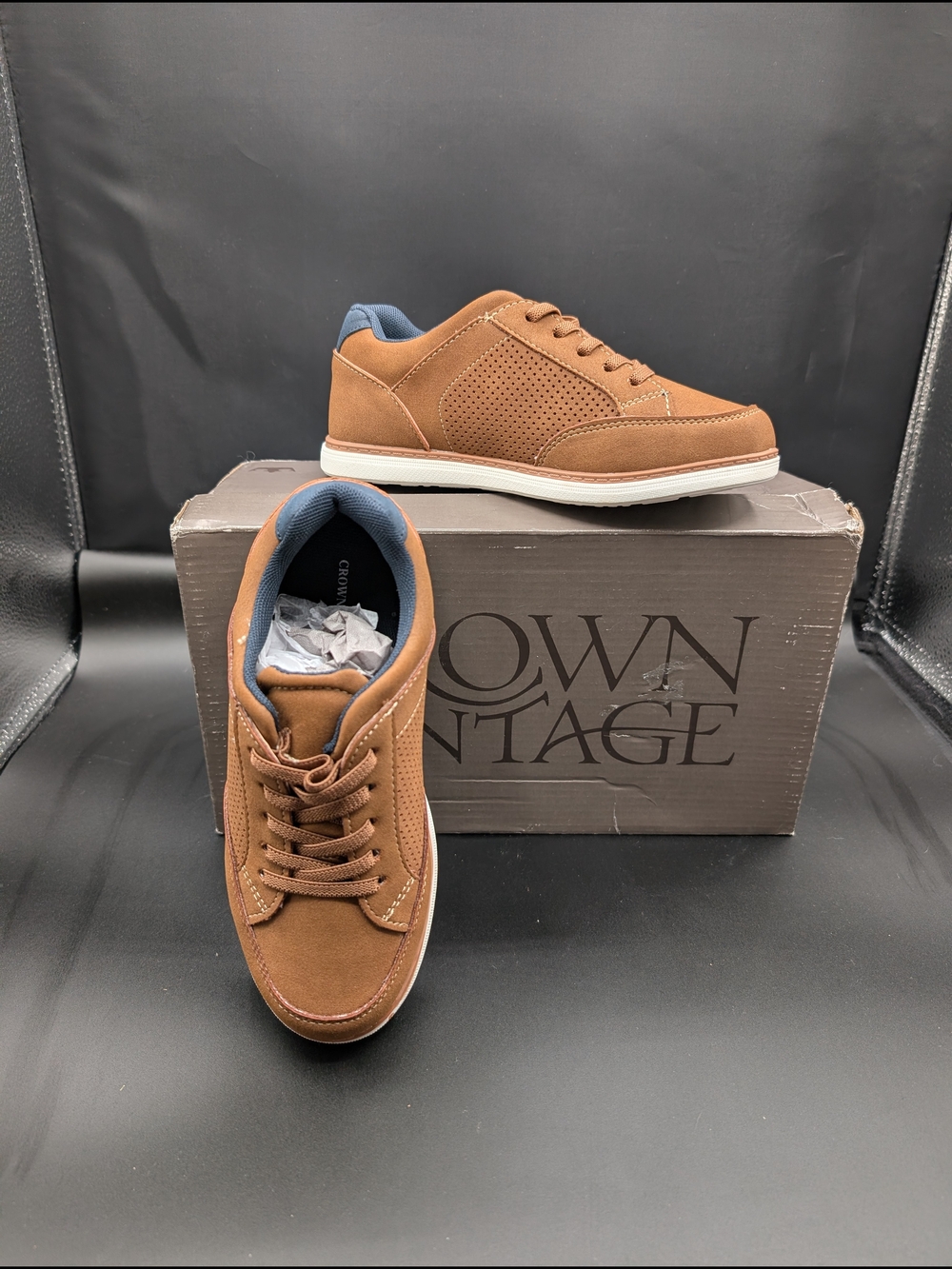 Crown Vintage Kid's Tan/Brown Perforated Casual Sneakers